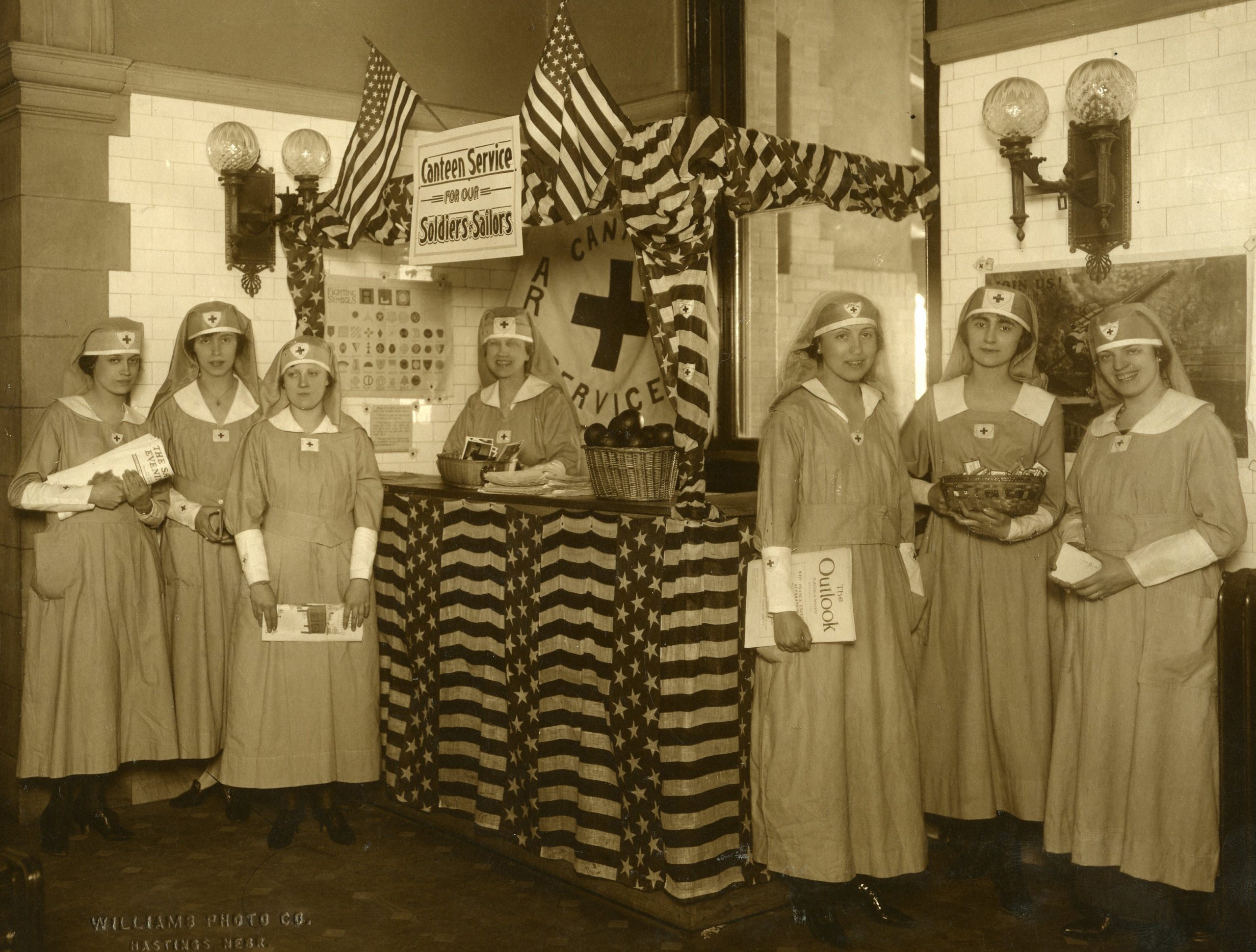 Red Cross Canteen Girls at Burlington Depot during WWI. Courtesy of Adams County Historical Society.