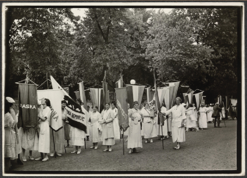 The National Women’s Party with Nebraska Delegates, 1922. Courtesy of Library of Congress.