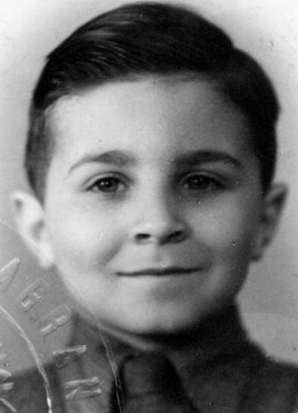 Childhood photo of George Elbaum